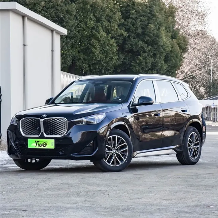 2026 BMW IX1 w pełni elektryczny kompaktowy SUV