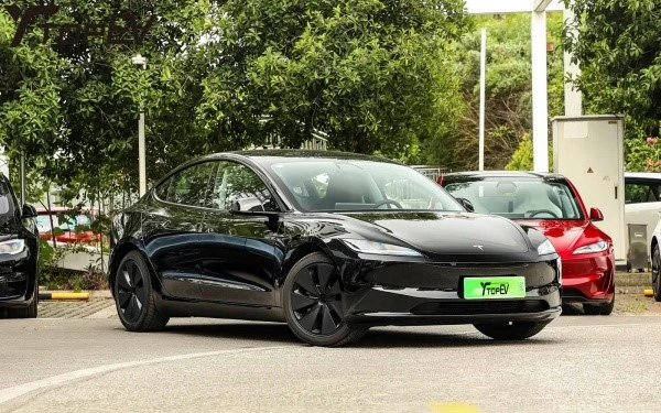 Tesla Model 3 price